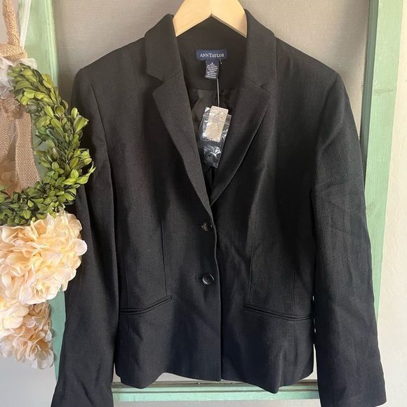 Ann Taylor Jackets & Blazers - Ann Taylor Women’s Black Blazer NWT Size 6